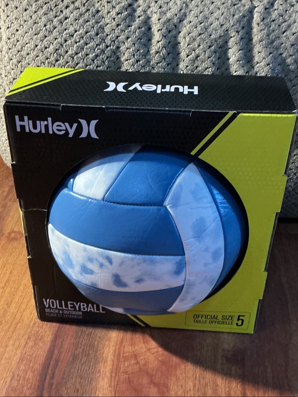 Hurley Blue & White Beach Volleyball - Outdoor Play nwb